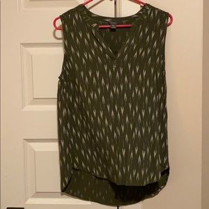 Medium Eddie Bauer Sleeveless Blouse